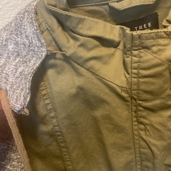 Lightweight utility jacket - Picture 3 of 3